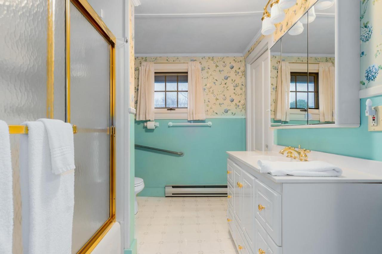 Andrews Point Ocean Home Рокпорт Екстериор снимка