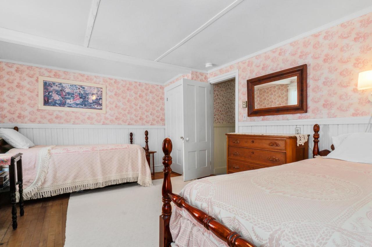 Andrews Point Ocean Home Рокпорт Екстериор снимка